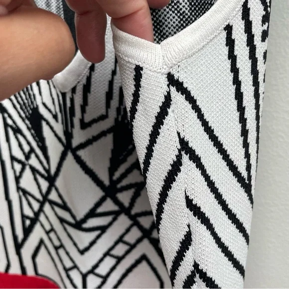 Jealous tomato jumpsuit with pockets with knit top size medium - Picture 7 of 10